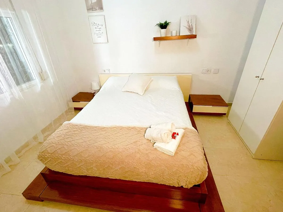 Apartamento centro playa estación de tren Málaga